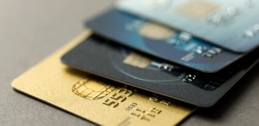  Saiba quais são os principais erros utilizando cartões de crédito