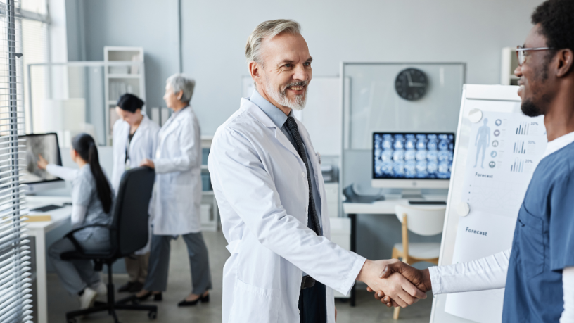 Dr. Gustavo Khattar de Godoy