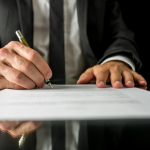 Kelsem Ricardo Rios Lima explica como funciona a legalização de documentos estrangeiros em cartório e quais cuidados são essenciais.