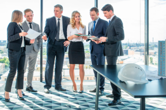 Luciano Guimaraes Tebar analisa o avanço da economia espacial e suas oportunidades para investidores.