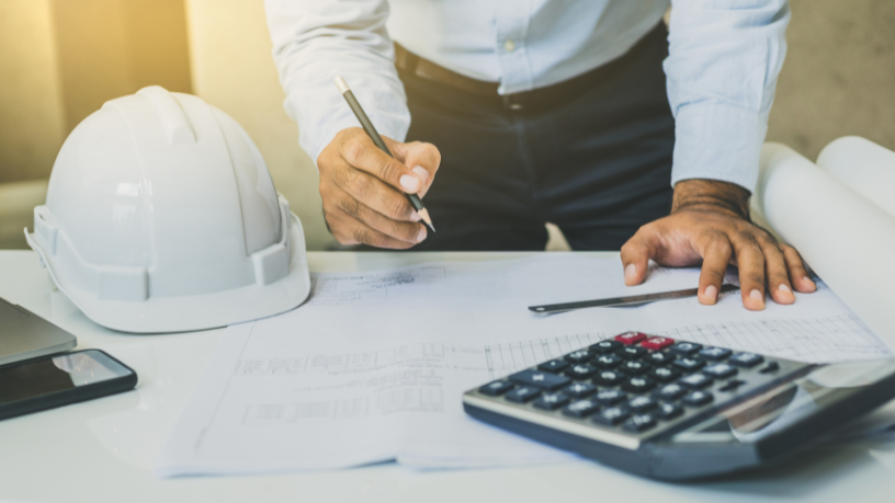 Valderci Malagosini Machado mostra como escolhas estruturais podem elevar ou reduzir significativamente o custo por m² do projeto.